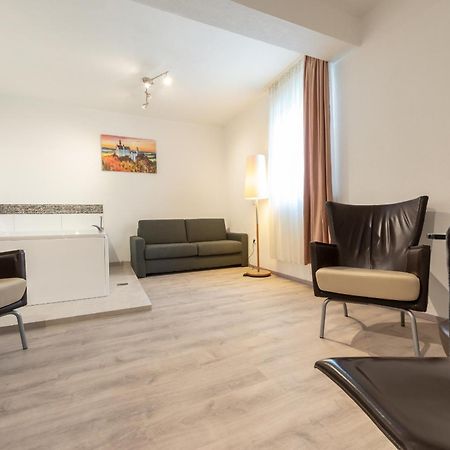 Hotel In Laisen Reutlingen Pokoj fotografie